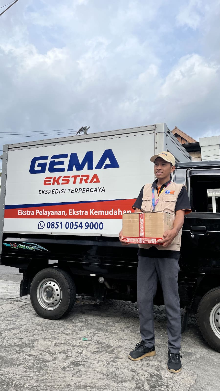 LEBIH DARI 10 TAHUN